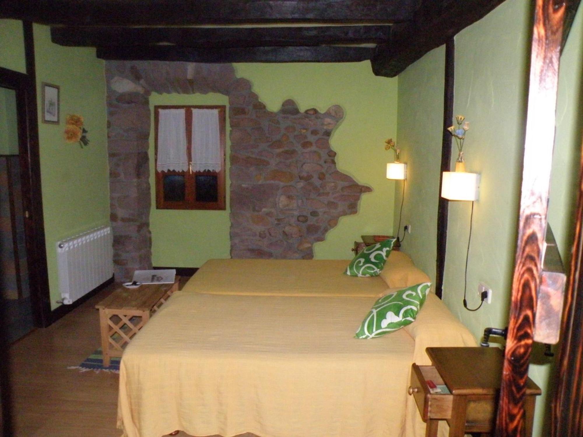 Posada Elbete Luaran gambar